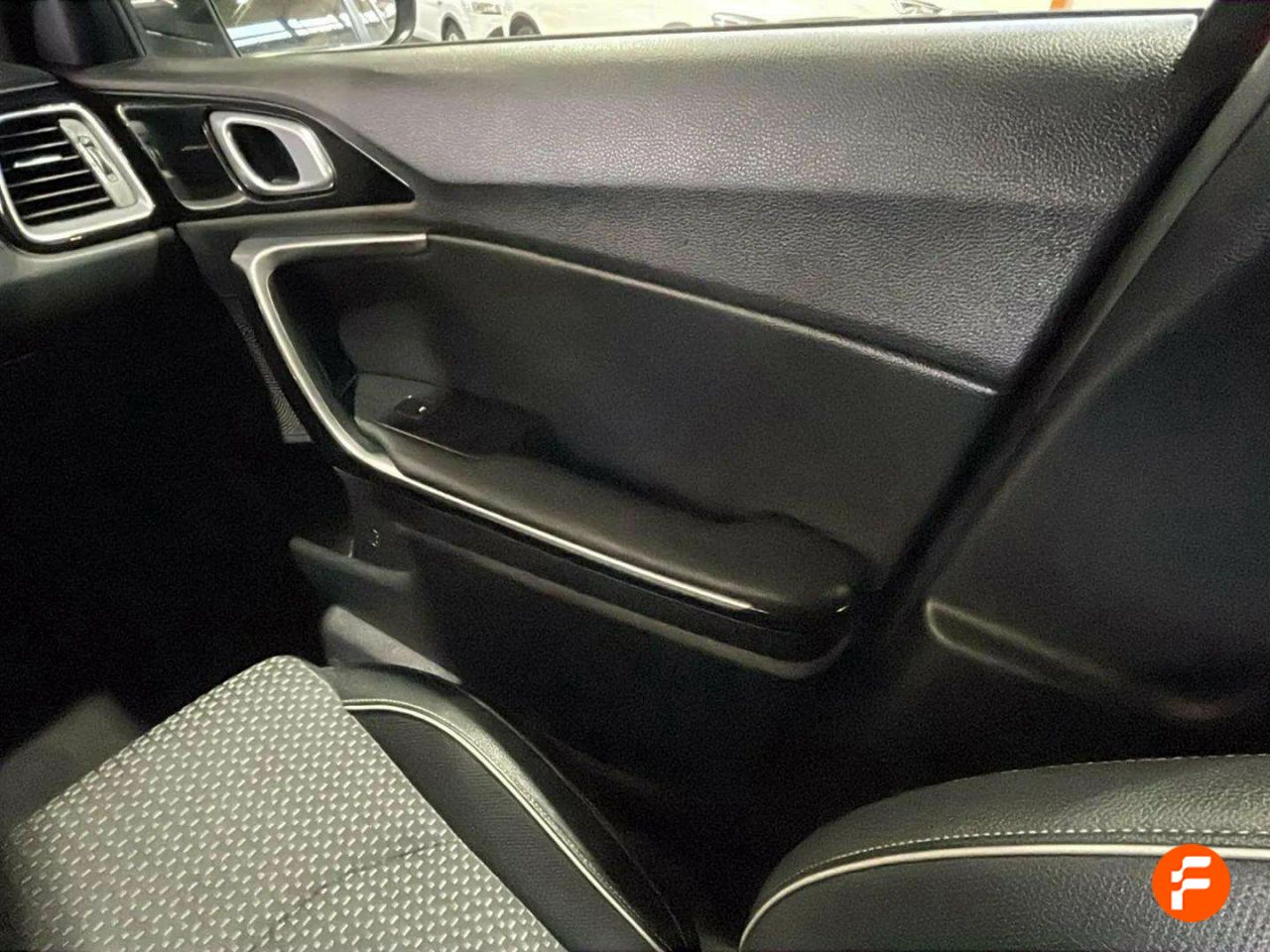 Foto Kia XCeed 12