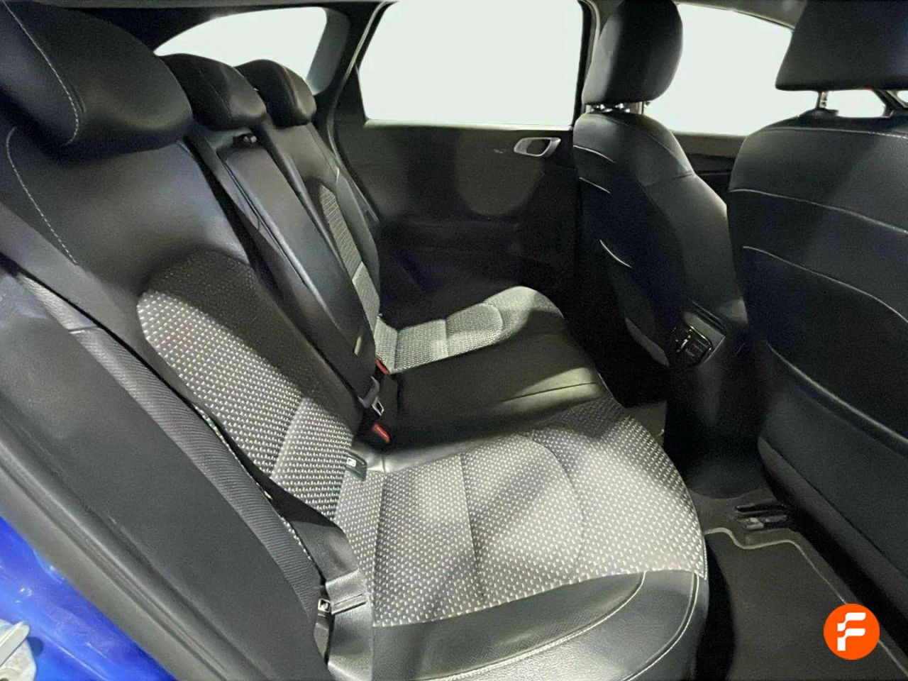 Foto Kia Ceed 37