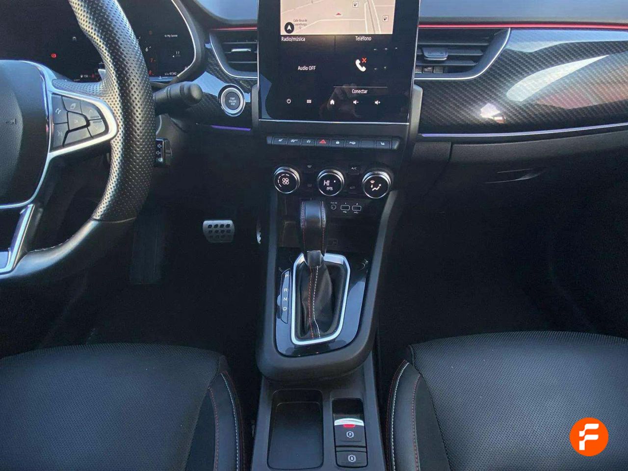 Foto Renault Arkana 11