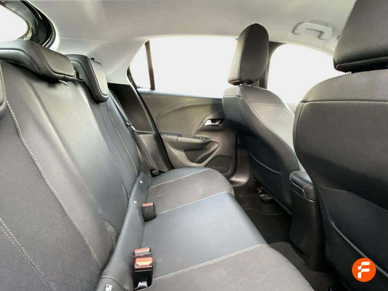 Foto Opel Corsa 15