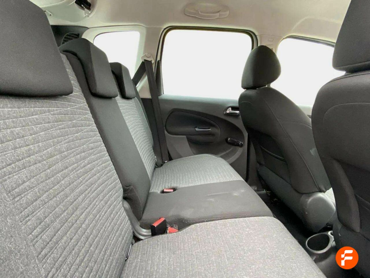 Foto Citroën C3 Picasso 15