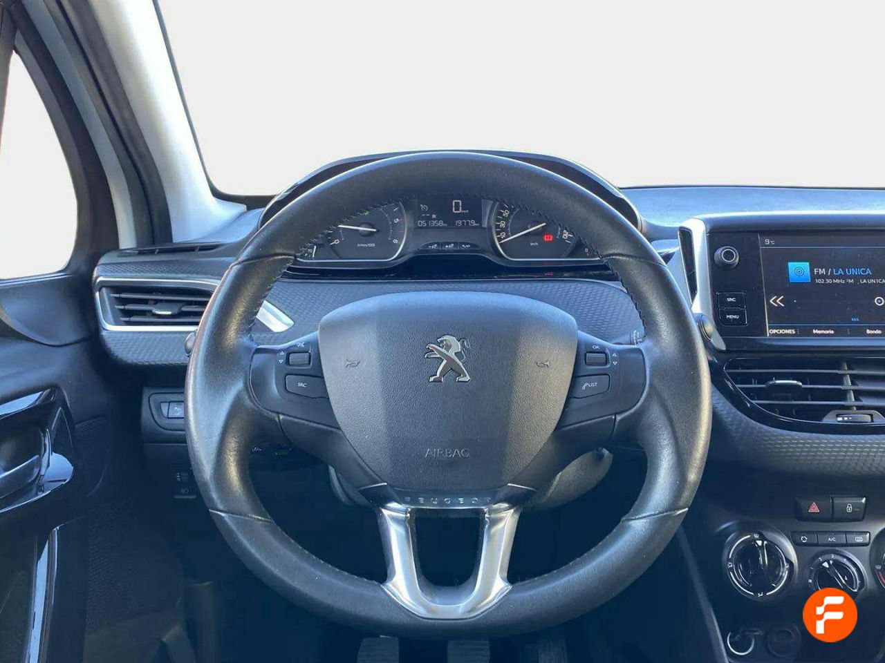 Foto Peugeot 2008 12