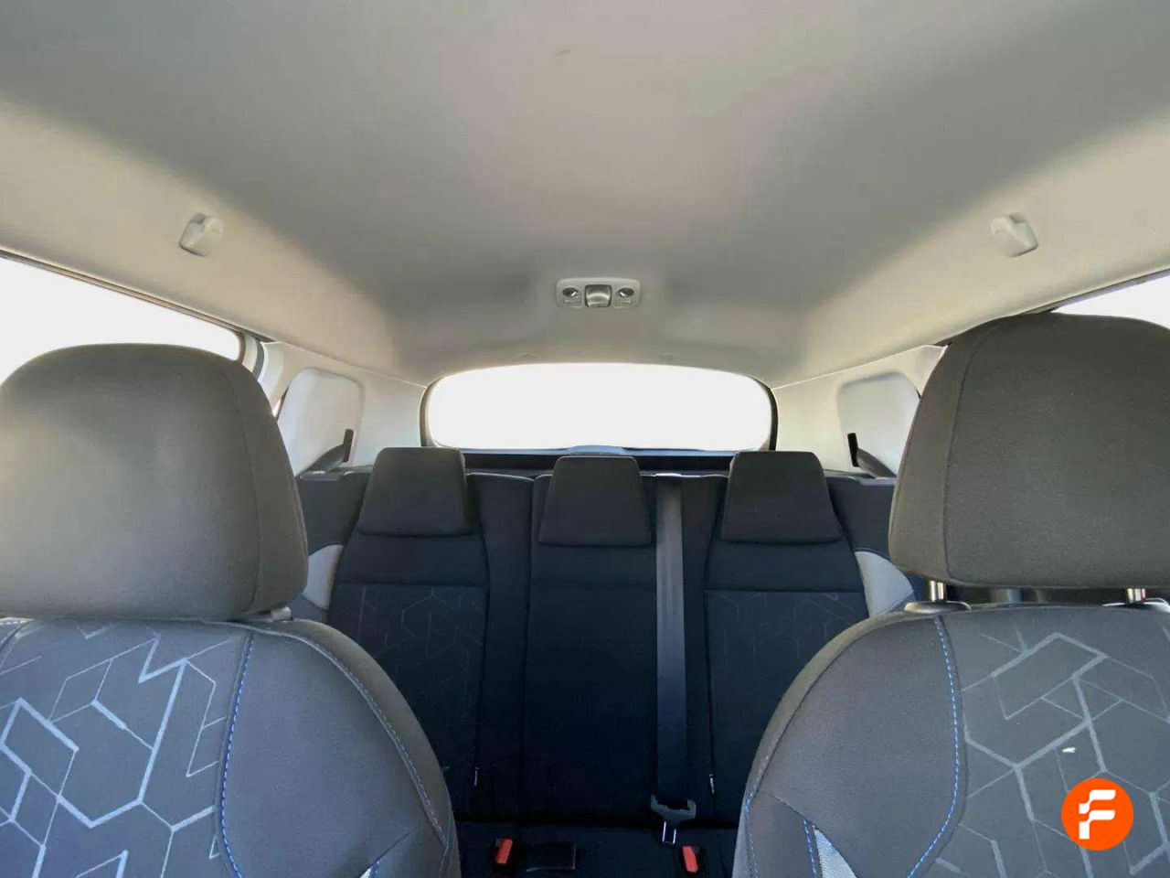 Foto Peugeot 2008 16
