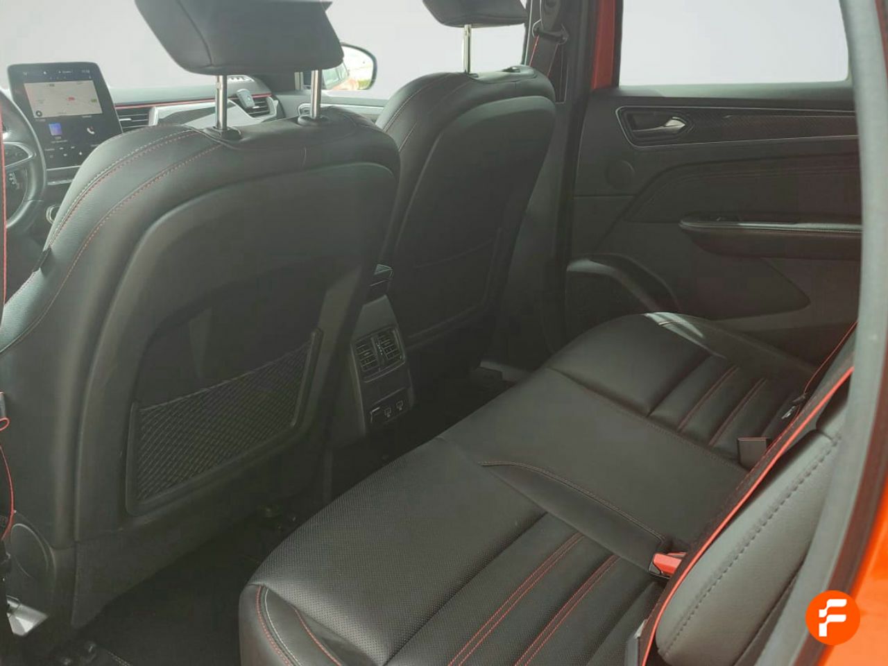 Foto Renault Arkana 16
