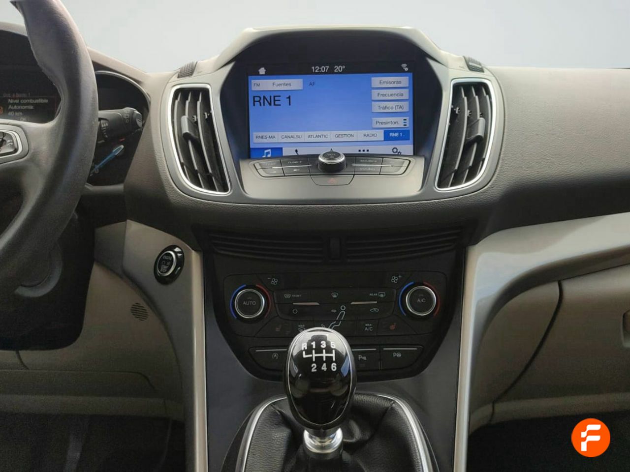 Foto Ford C-Max 13