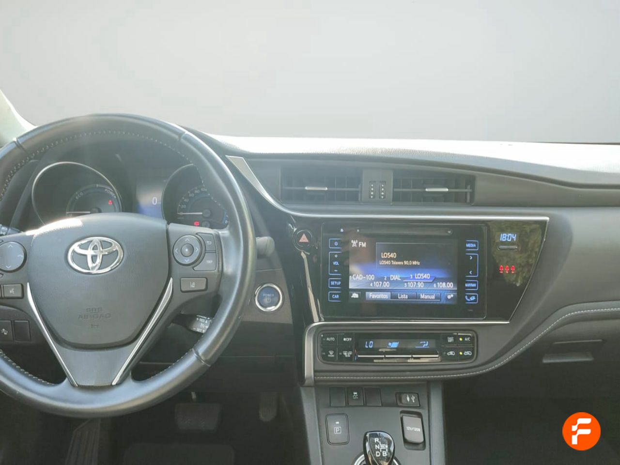 Foto Toyota Auris 12