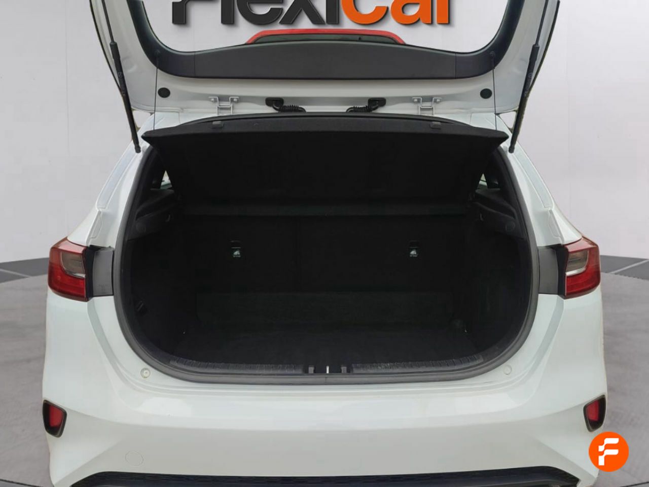 Foto Kia Ceed 10