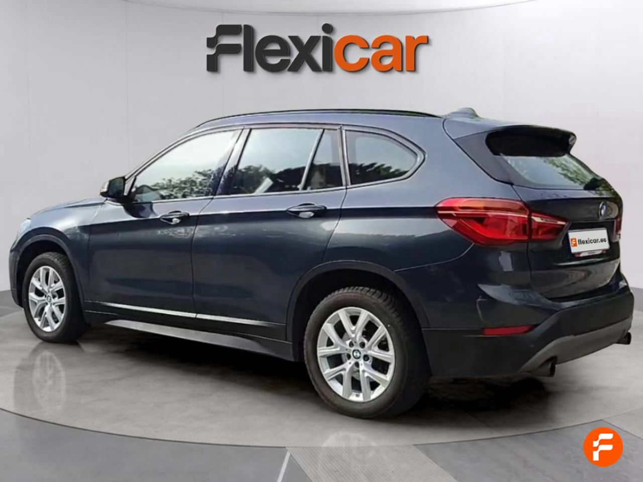 Foto BMW X1 9