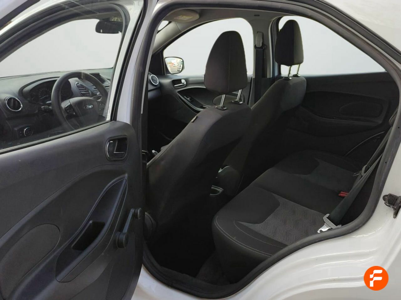 Foto Ford Ka 16