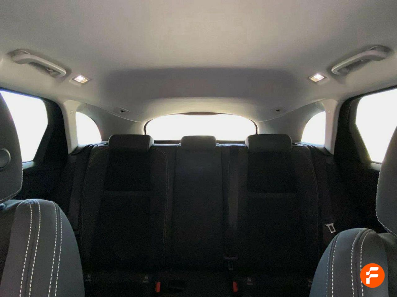 Foto Land-Rover Range Rover Velar 16
