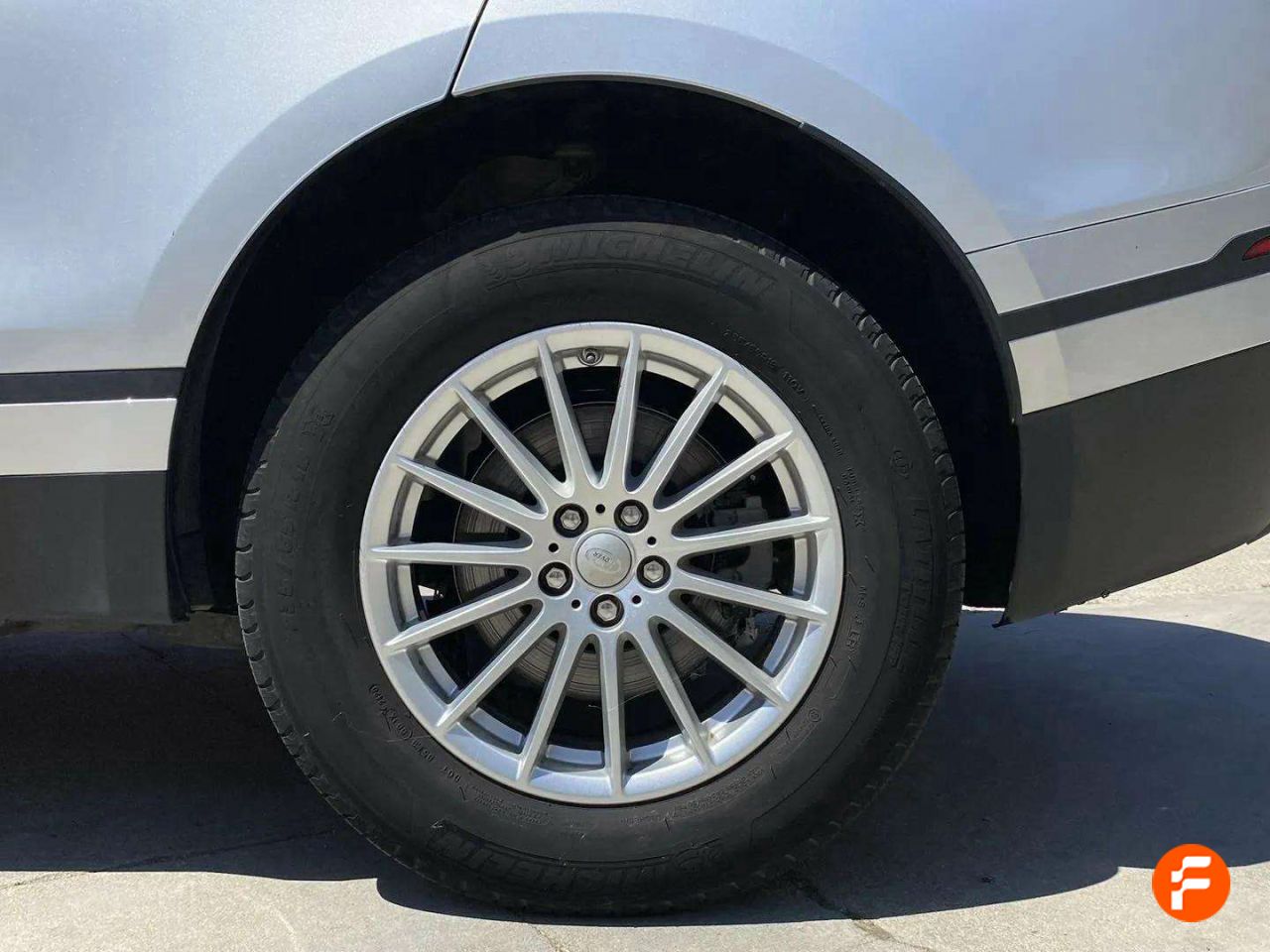 Foto Land-Rover Range Rover Velar 19