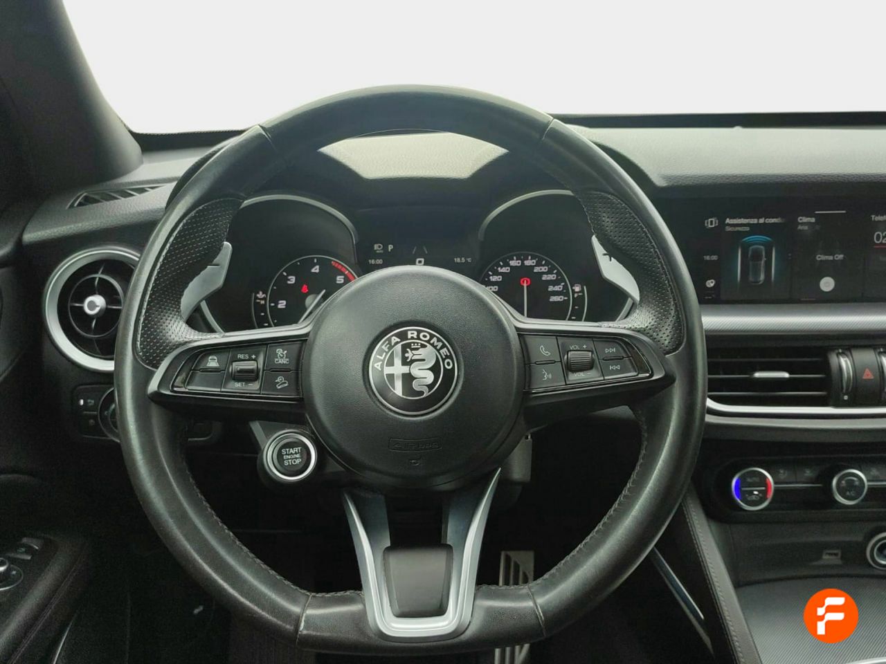 Foto Alfa Romeo Stelvio 9