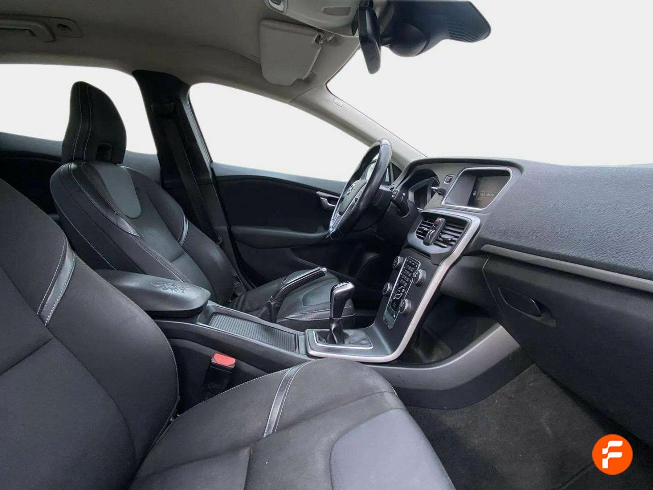 Foto Volvo V40 14