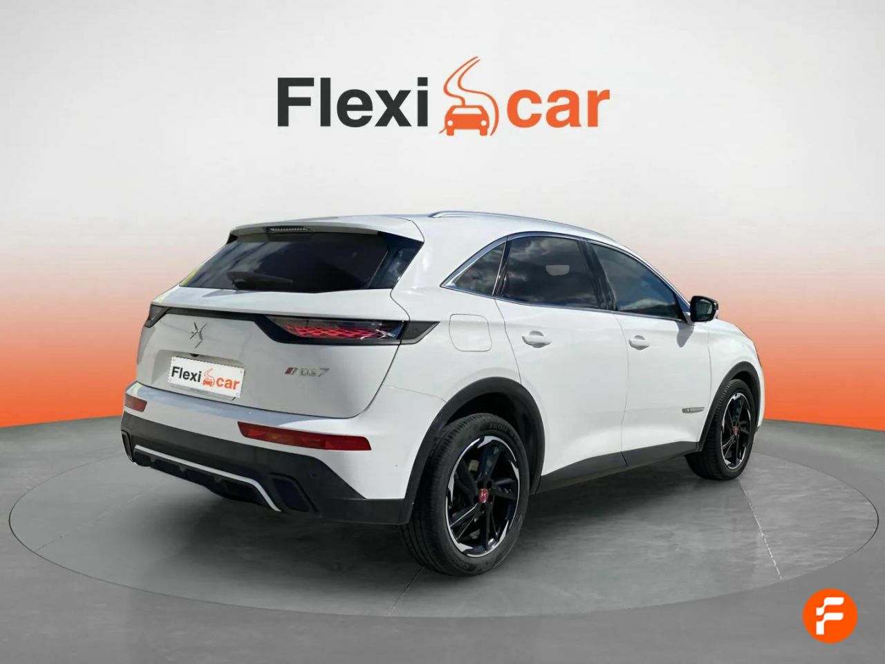 Foto DS Automobiles DS 7 13