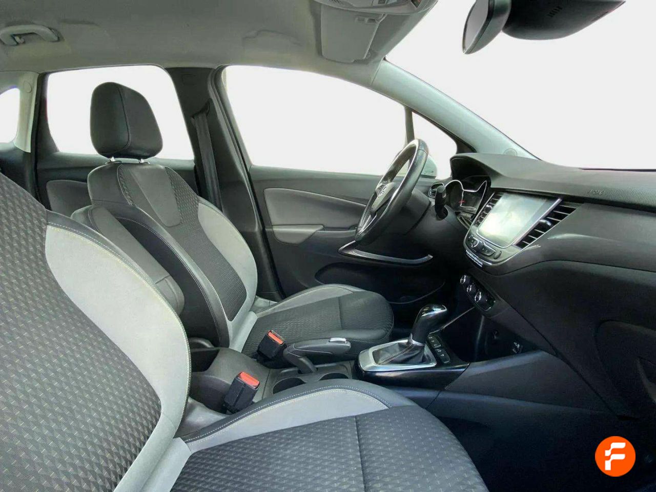 Foto Opel Crossland X 14