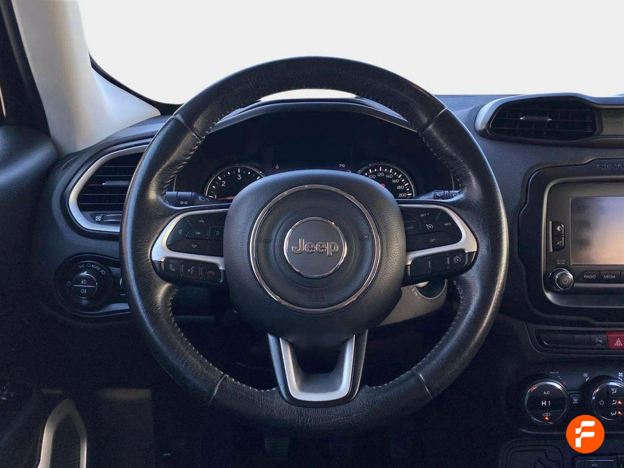 Foto Jeep Renegade 12