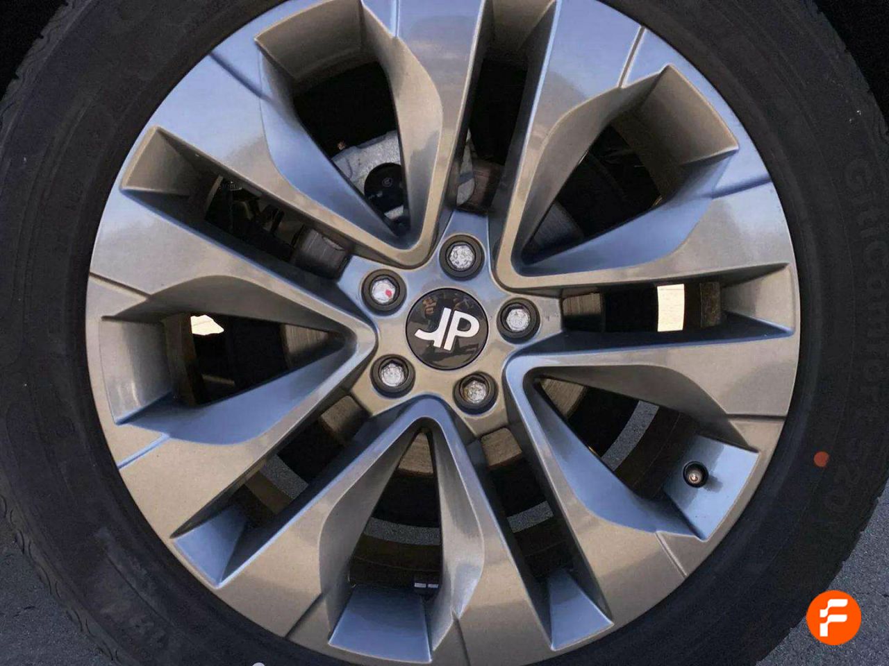 Foto DR Automobiles DR4 20