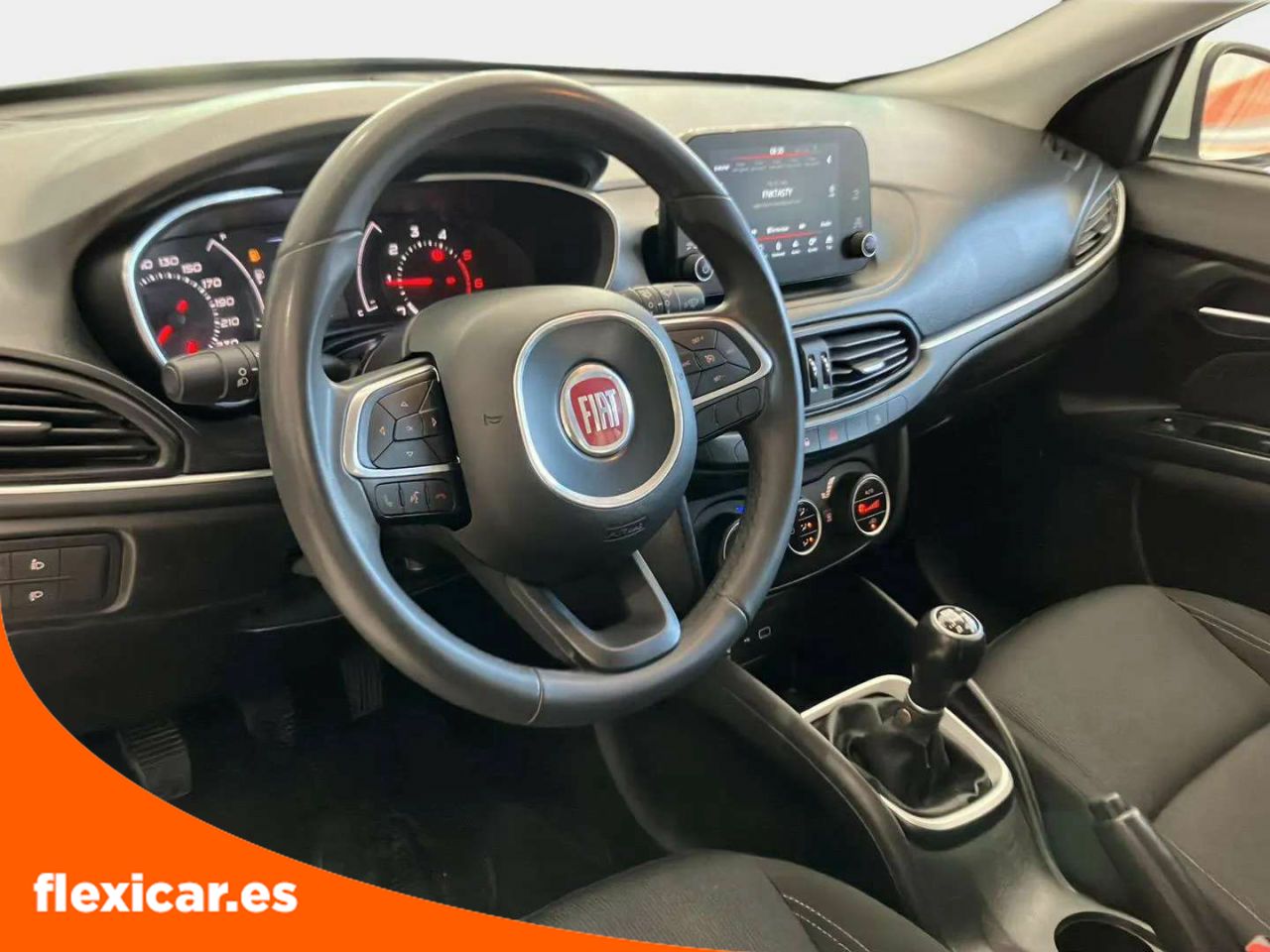 Foto Fiat Tipo 16