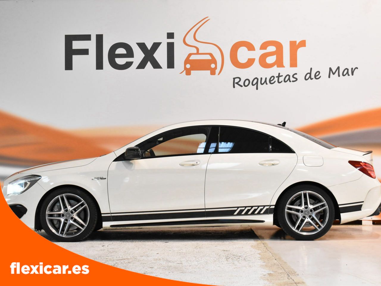 Foto Mercedes-Benz Clase CLA 4