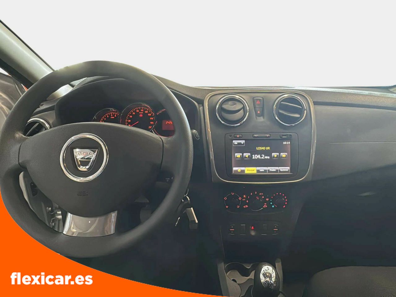 Foto Dacia Sandero 16