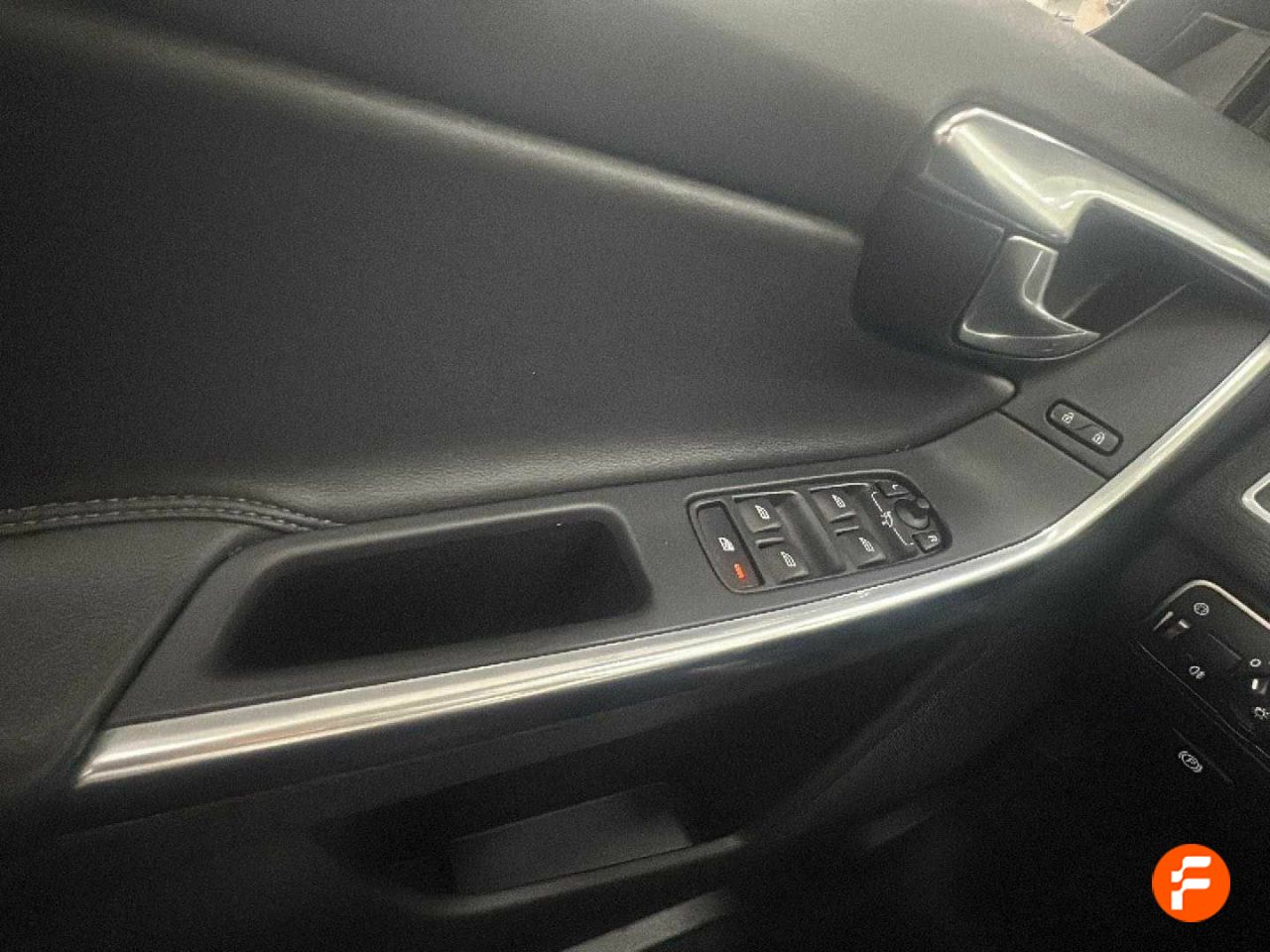 Foto Volvo XC60 13
