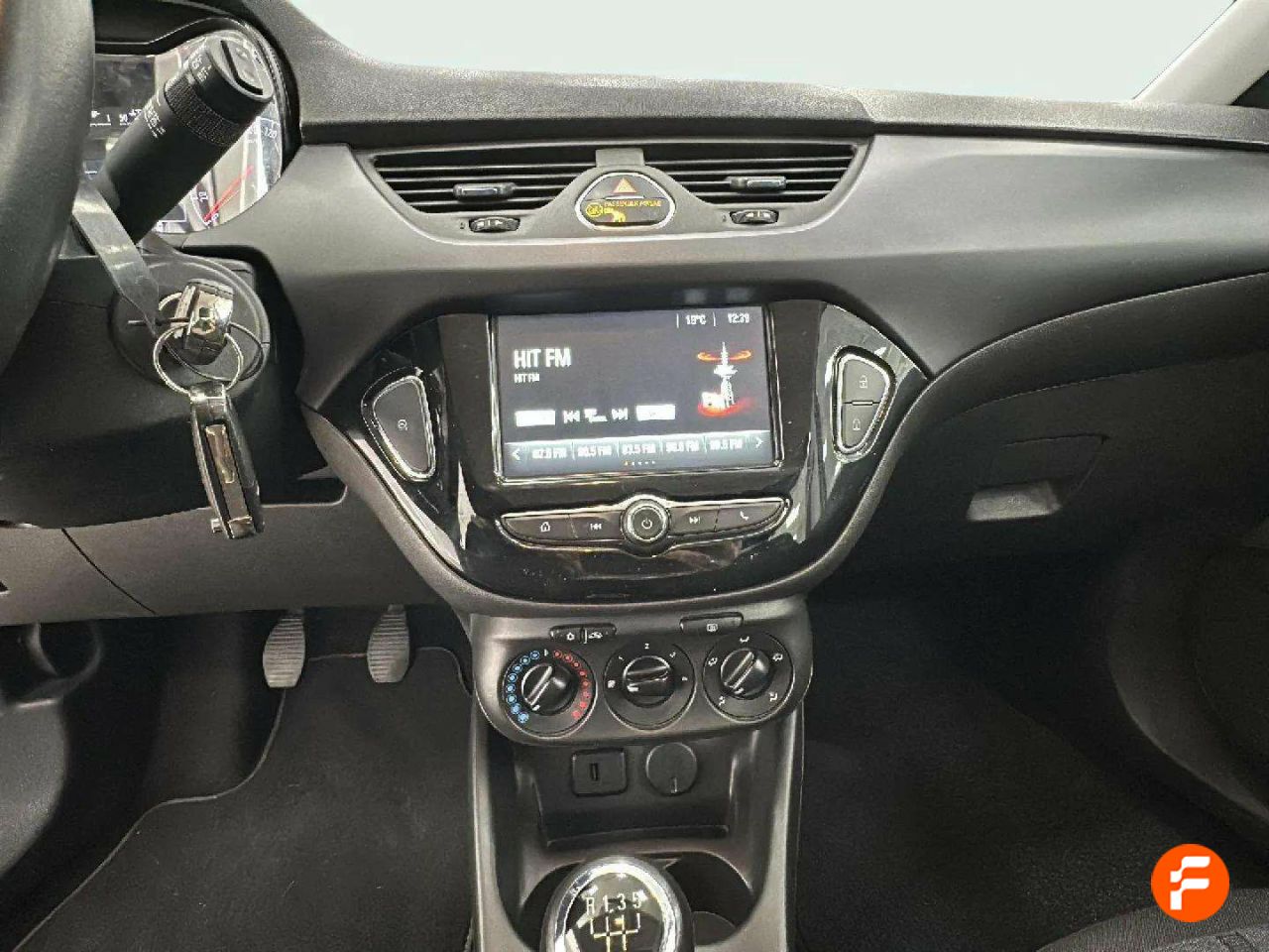 Foto Opel Corsa 10