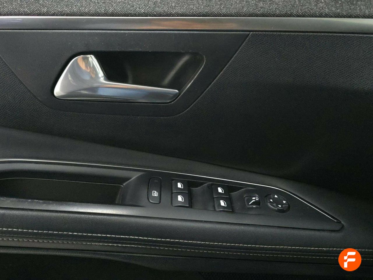 Foto Peugeot 3008 10