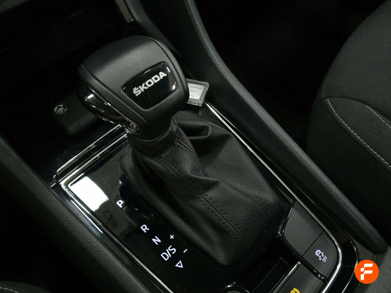 Foto Skoda Karoq 18