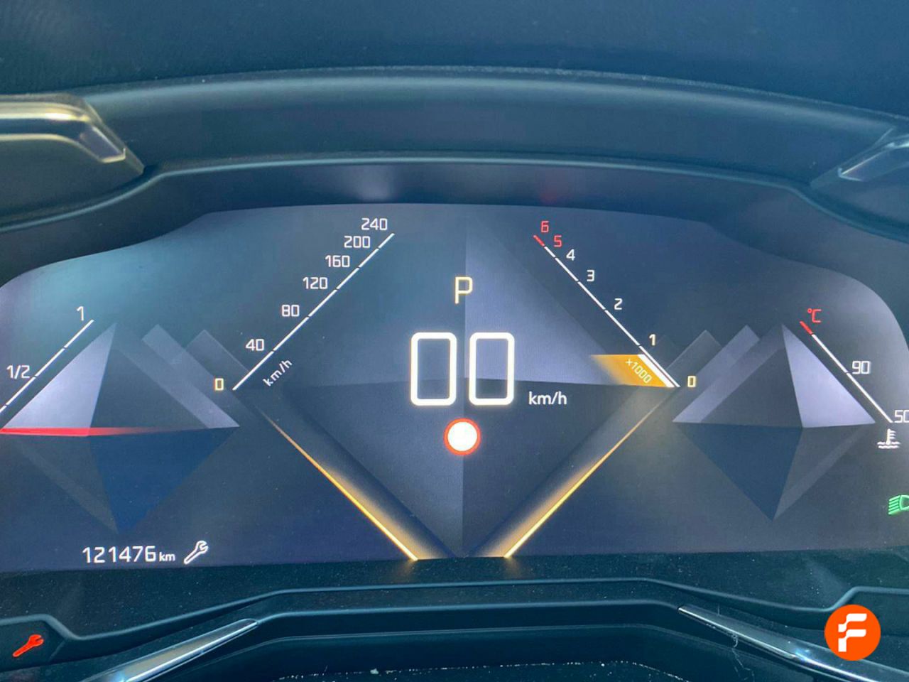Foto DS Automobiles DS 7 10