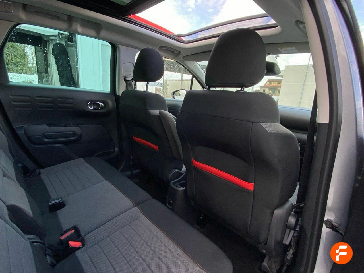 Foto Citroën C3 Aircross 22