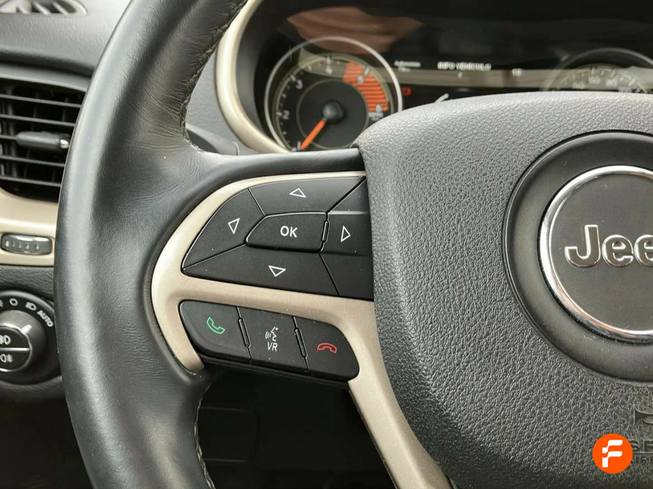 Foto Jeep Cherokee 13