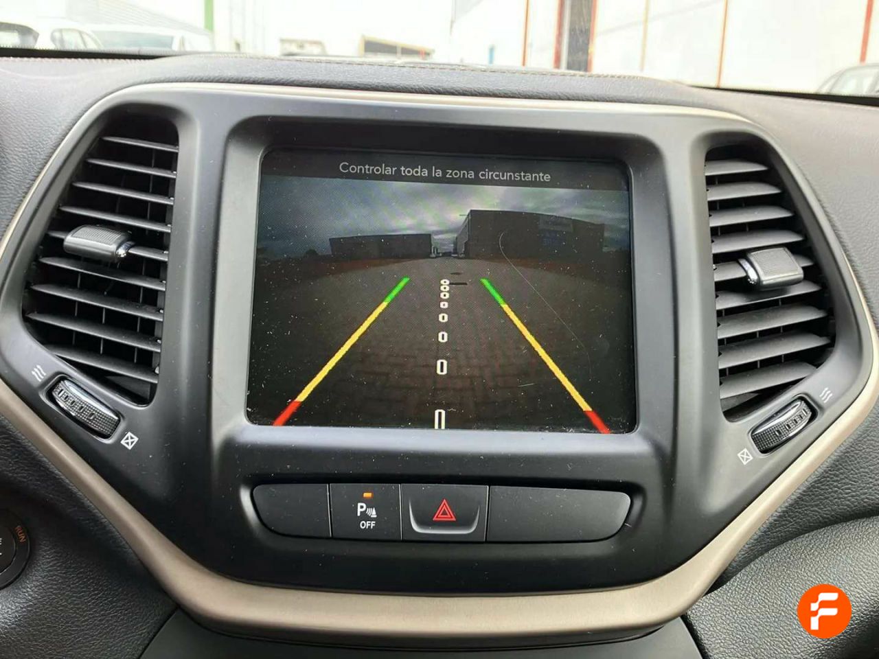 Foto Jeep Cherokee 17