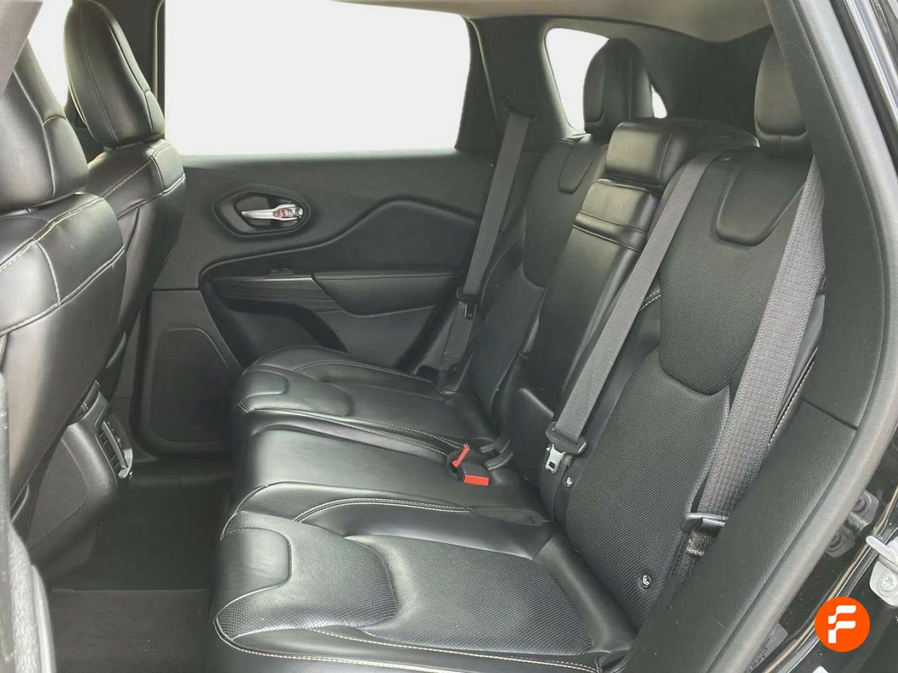 Foto Jeep Cherokee 20