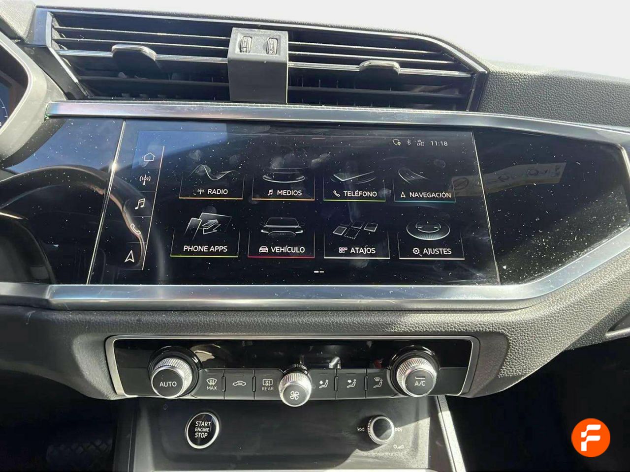 Foto Audi Q3 8