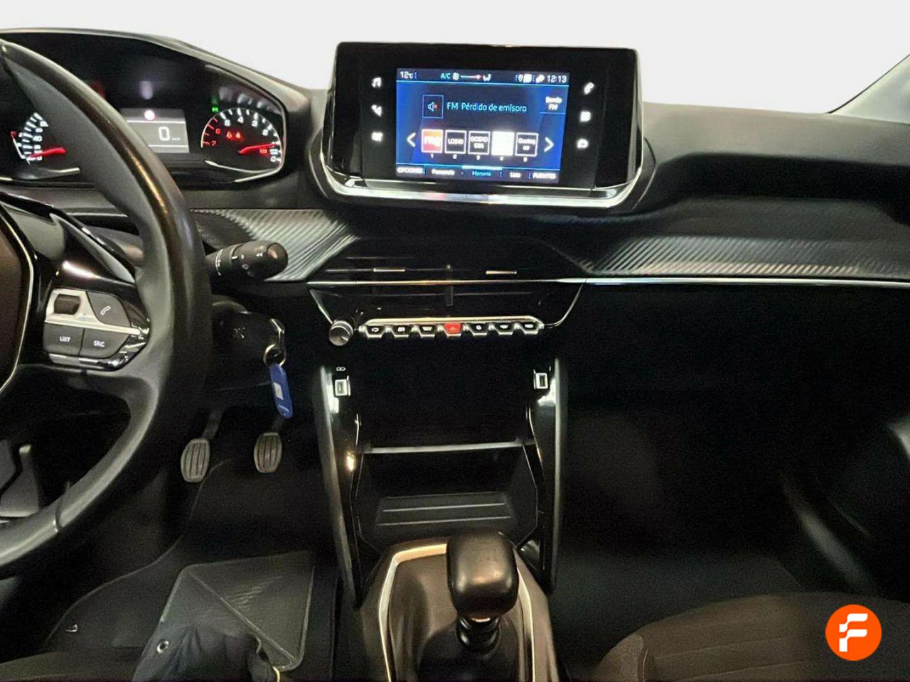 Foto Peugeot 208 8
