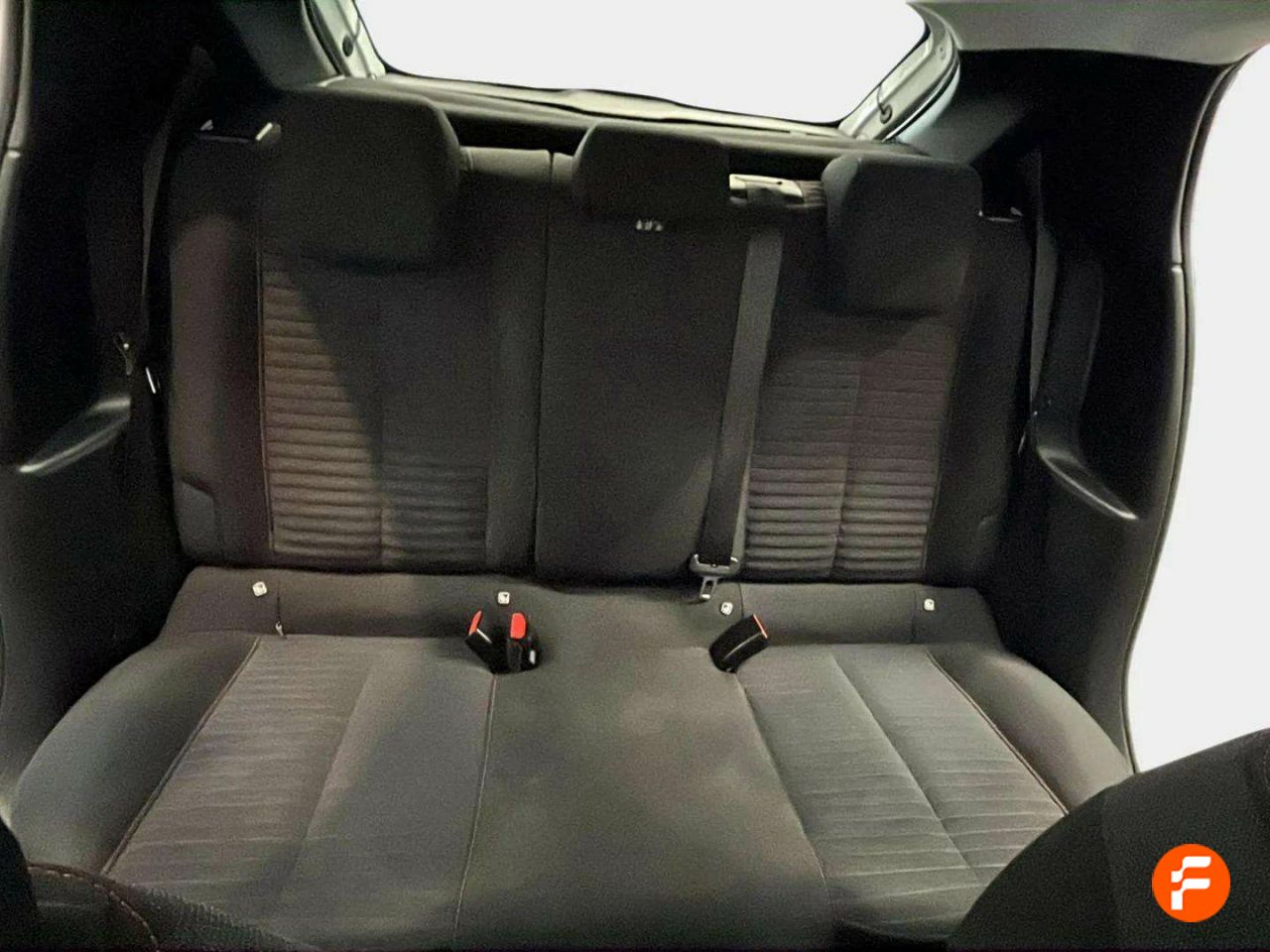 Foto Peugeot 208 13