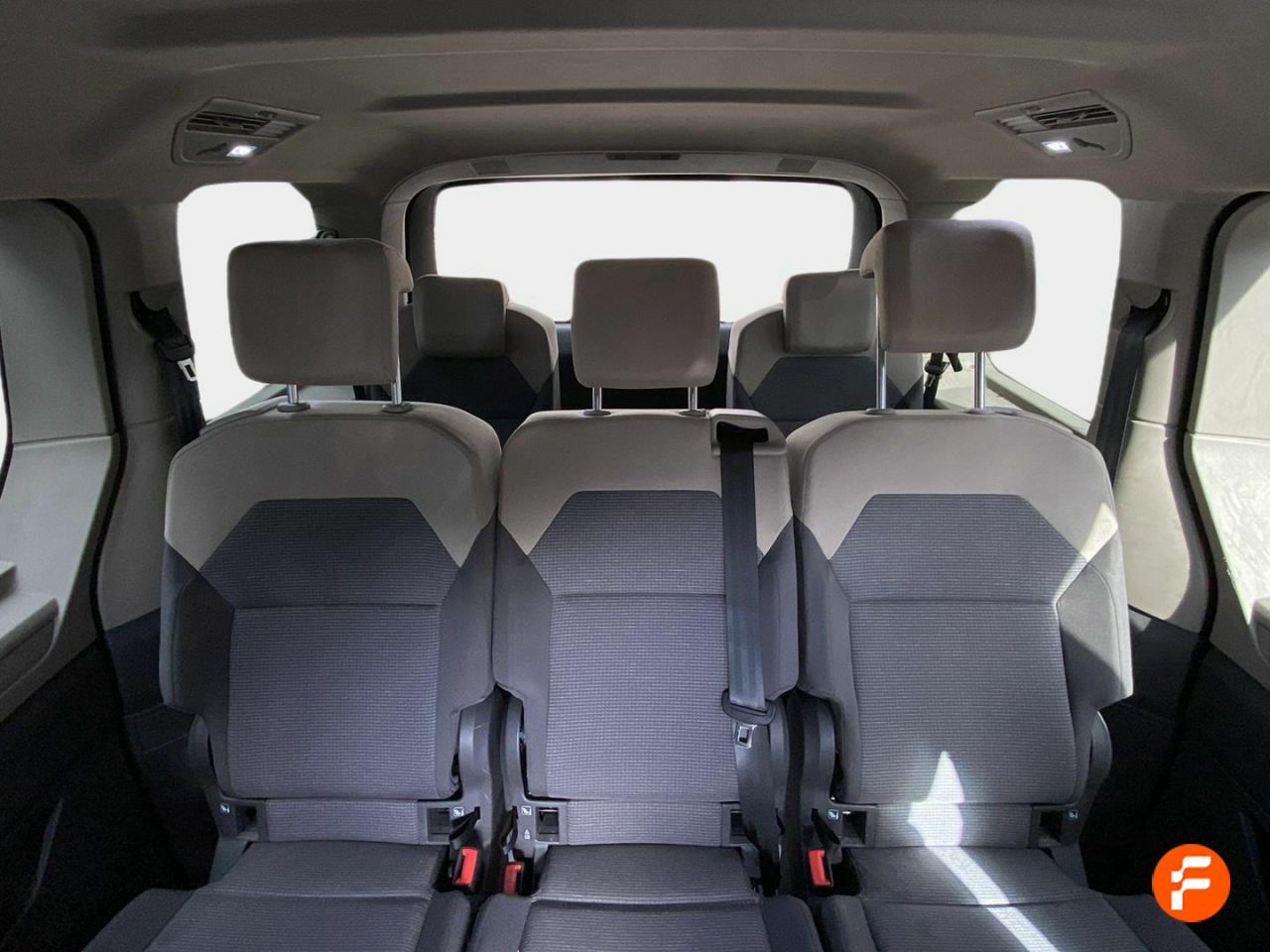 Foto Volkswagen Multivan 17