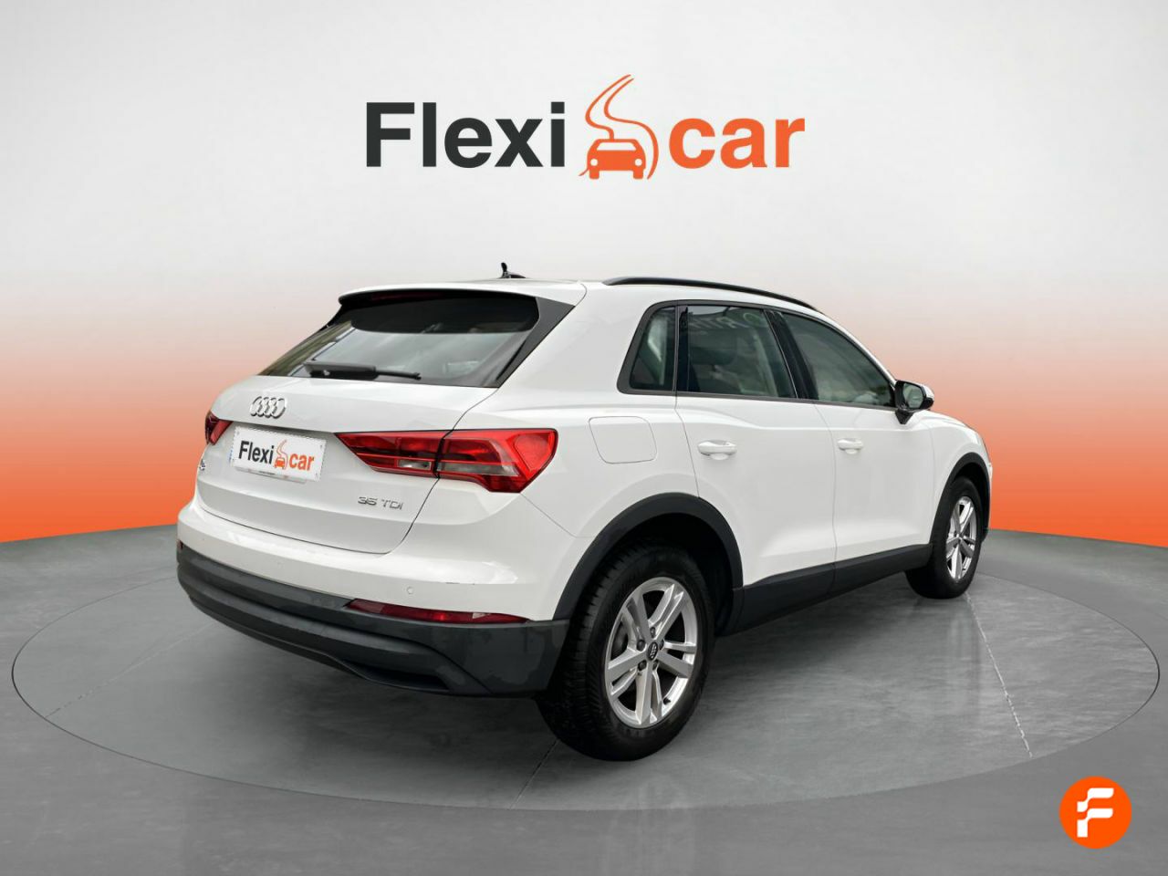 Foto Audi Q3 8