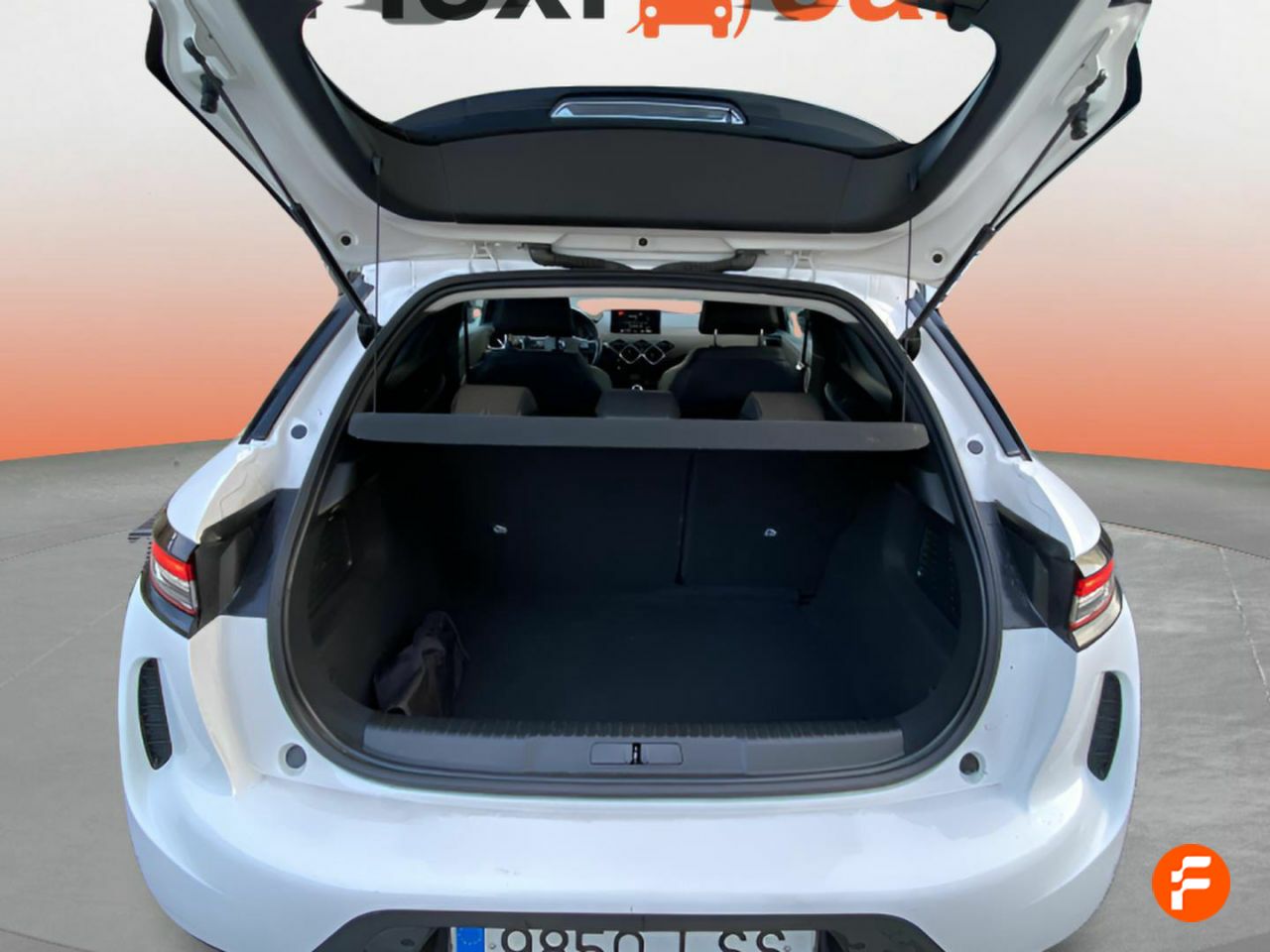 Foto DS Automobiles DS 3 4