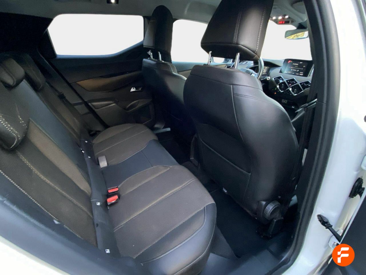 Foto DS Automobiles DS 3 16
