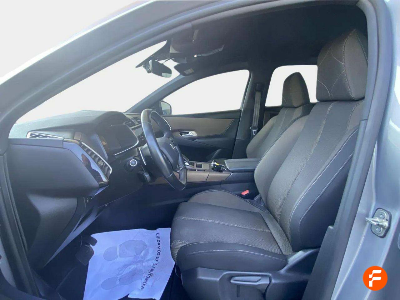 Foto DS Automobiles DS 7 13