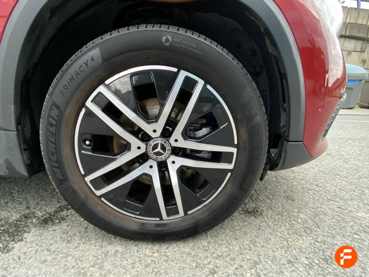 Foto Mercedes-Benz Clase GLA 21