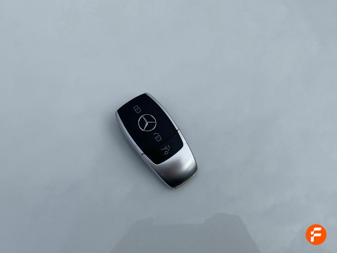 Foto Mercedes-Benz Clase GLB 20