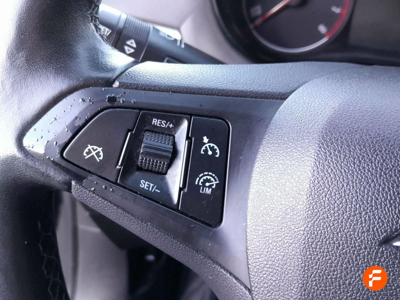 Foto Opel Zafira 12