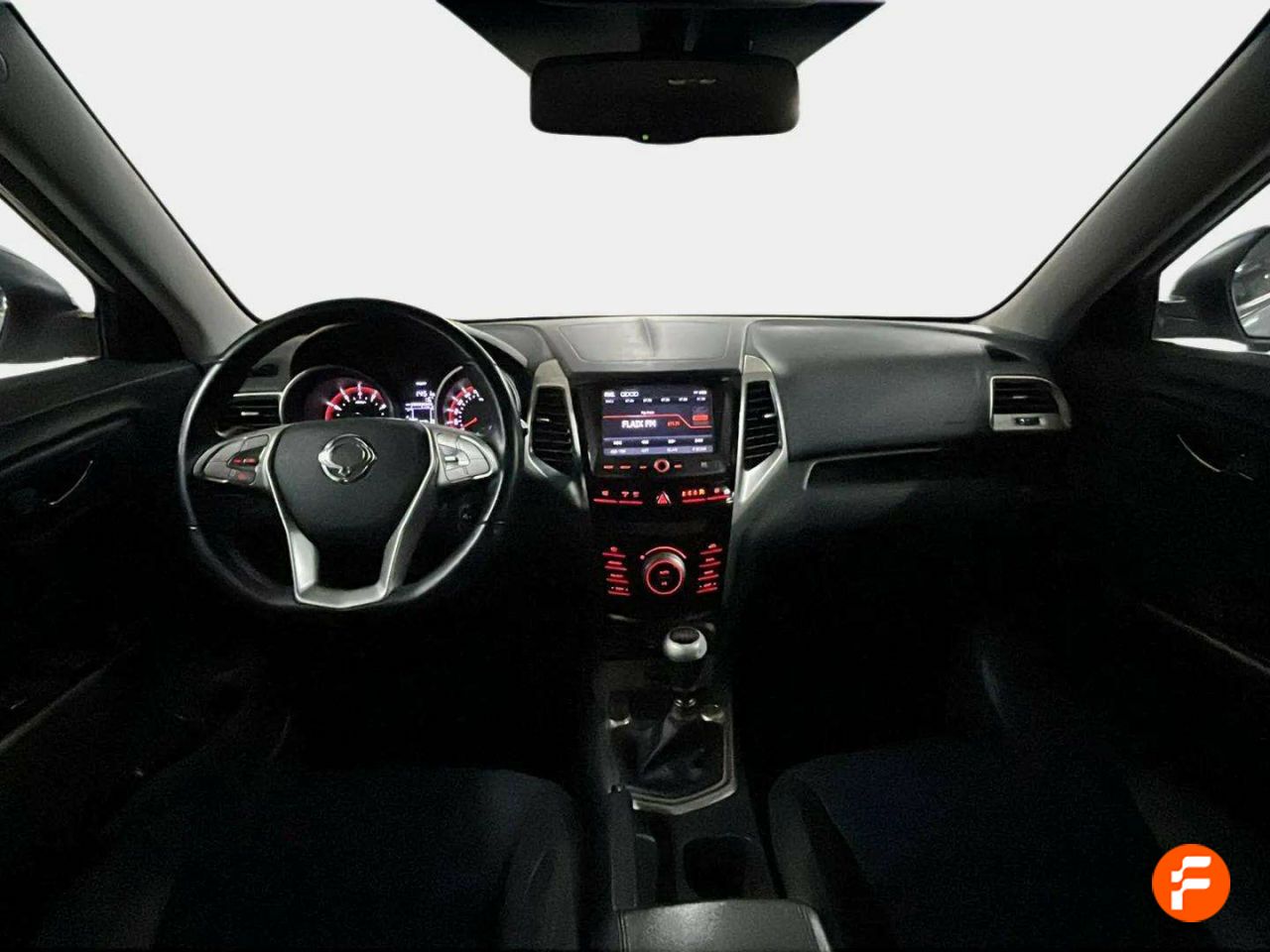 Foto SsangYong Tivoli 10