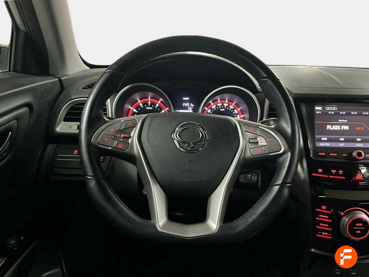 Foto SsangYong Tivoli 12
