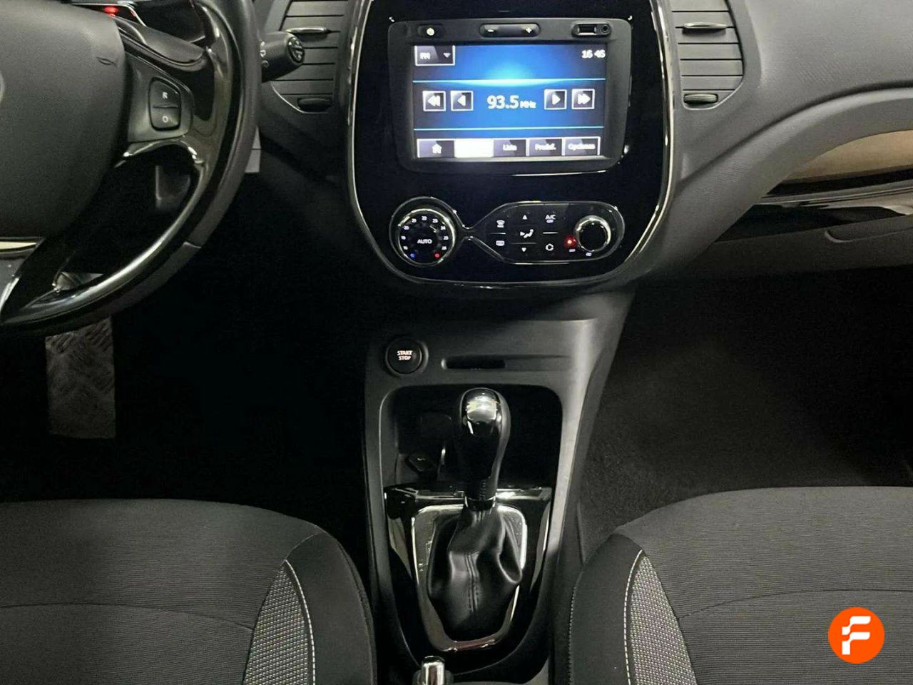 Foto Renault Captur 12