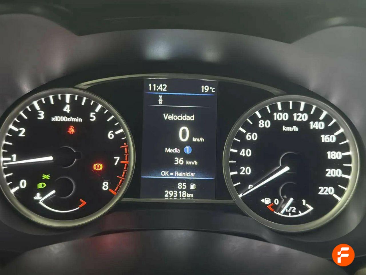 Foto Nissan Micra 12