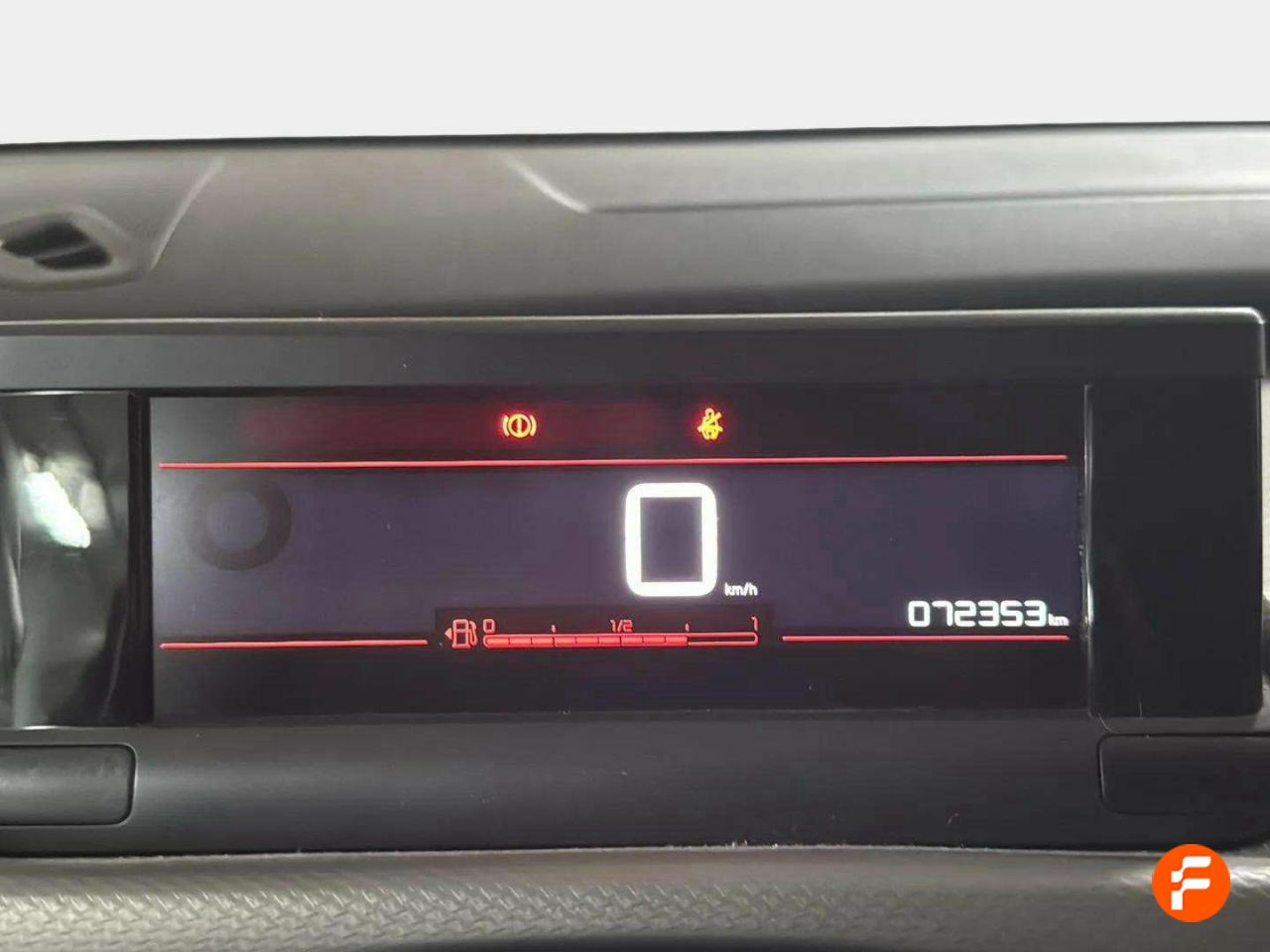 Foto Citroën C4 Cactus 13