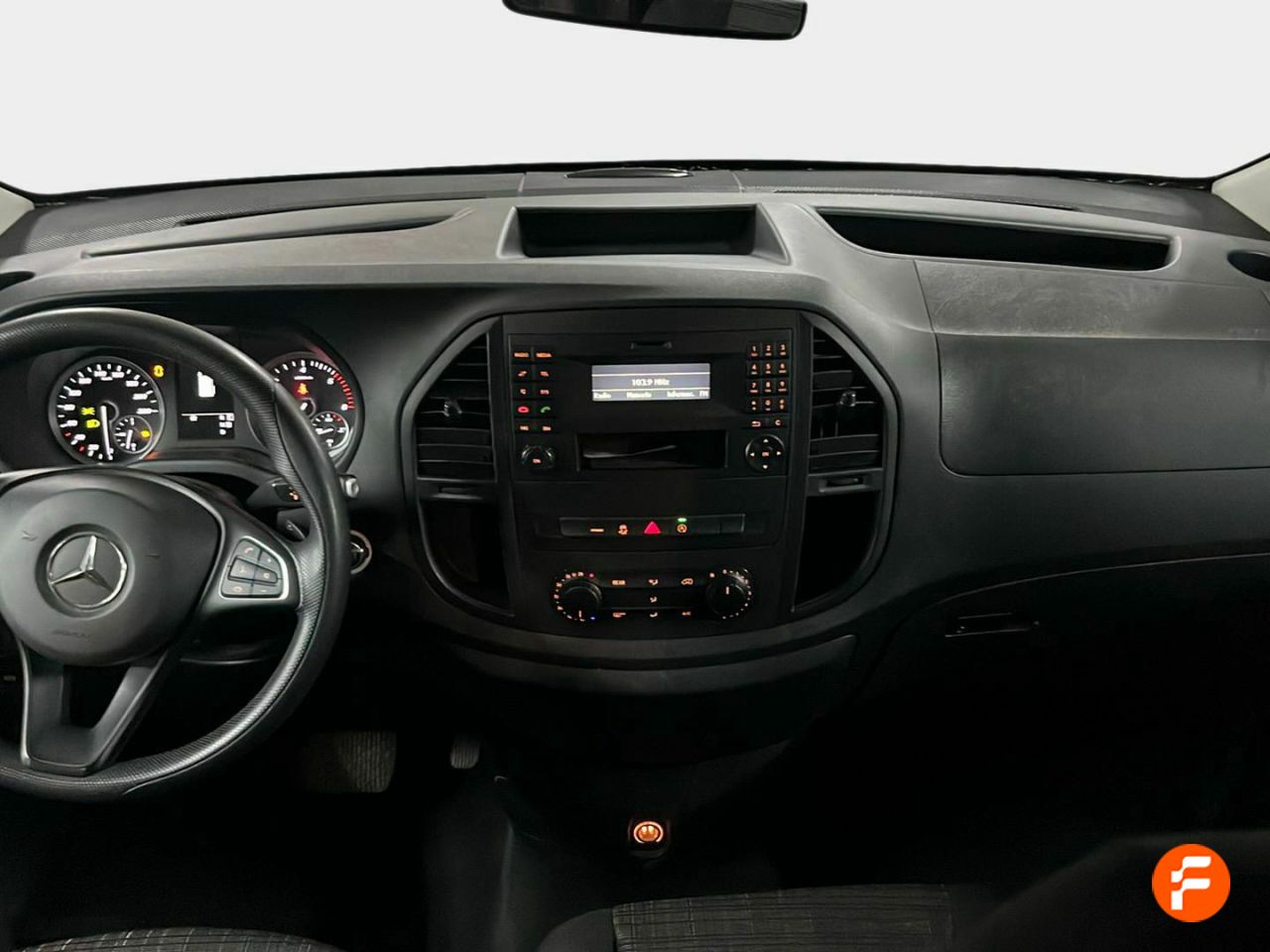 Foto Mercedes-Benz Vito 10